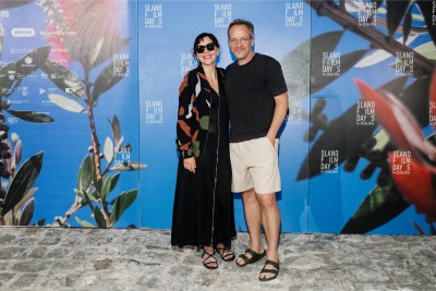 Maggie Gyllenhaal, Peter Sarsgaard.jpg